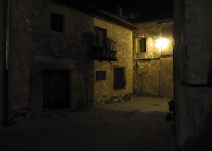 El Desvan Ii * 페드라사